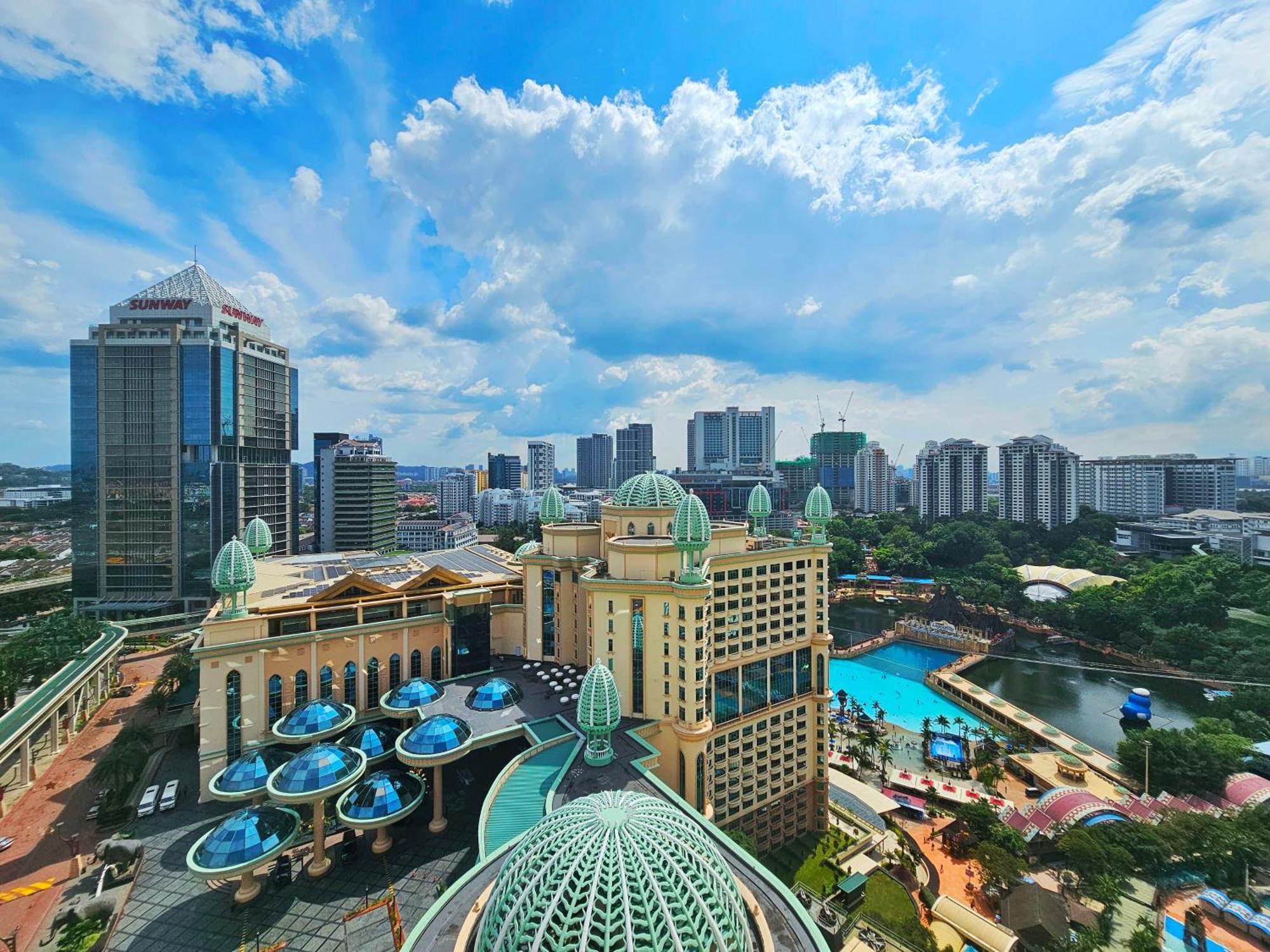 #12 New Sunway Resort Family Suite Lagoon View Petaling Jaya Exterior foto